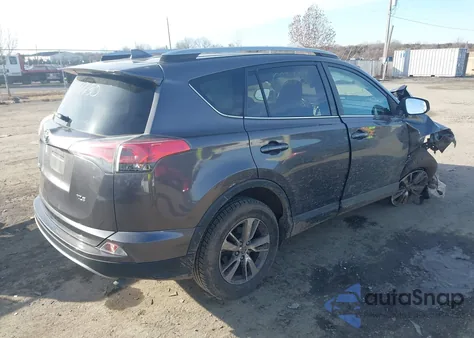 2018 Toyota Rav4 Xle из США, поврежденный, VIN JTMRFREV8JJ739093